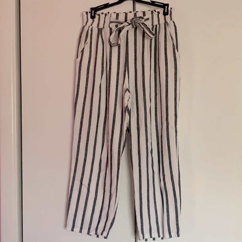Ambiance Apparel || Flare pants